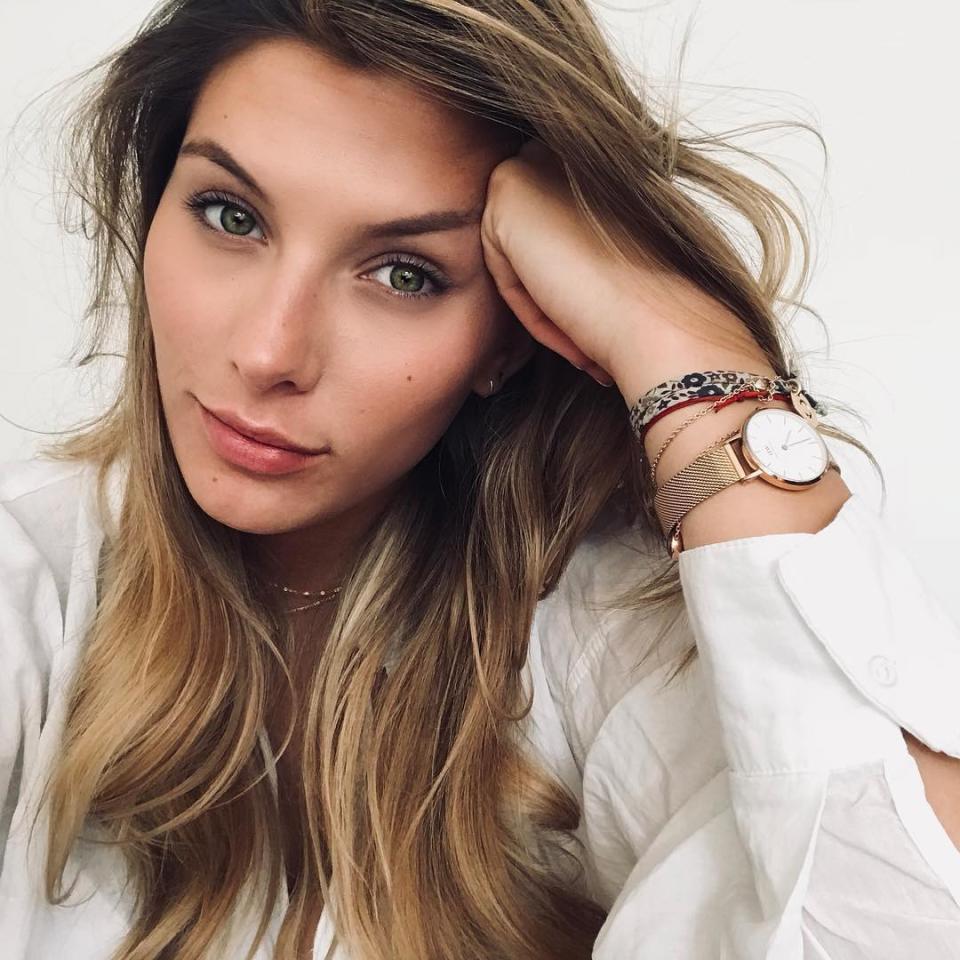 <p>Camille Cerf subit de violentes critiques sur son poids depuis des années. Samedi dernier, Miss France 2015 a tenu à réagir et a publié un message sur son compte Instagram. Crédit photo : Instagram camillecerf </p>