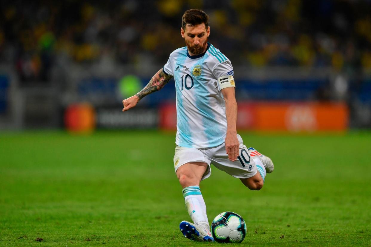 Lionel Messi vistiendo la 10 de la selección nacional.