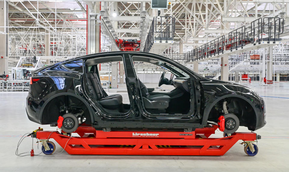 09 October 2021, Brandenburg, Grünheide: A Tesla Model Y is seen in a production hall of the Tesla Gigafactory during the open day. In Grünheide, east of Berlin, the first vehicles are to roll off the production line from the end of 2021. The US company plans to build around 500,000 Model Ys here every year. Photo: Patrick Pleul/dpa-Zentralbild/ZB (Photo by Patrick Pleul/picture alliance via Getty Images)