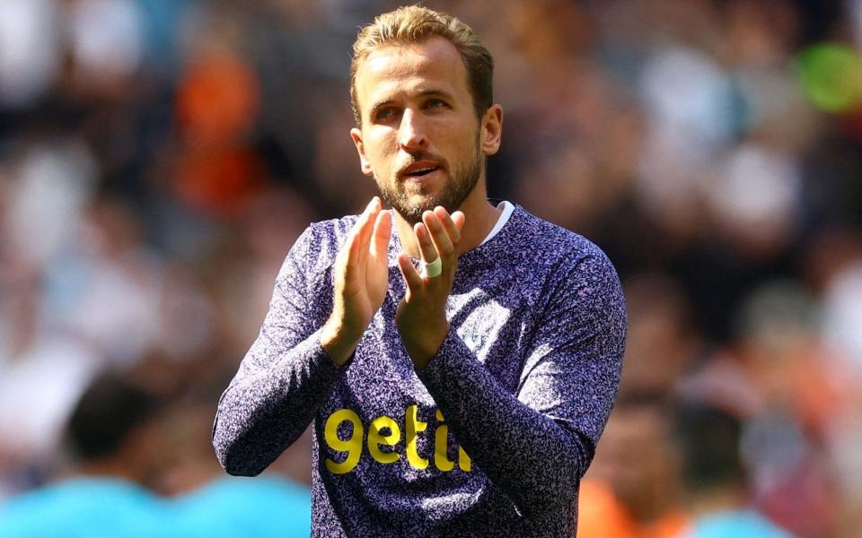 Tottenham Hotspur's Harry Kane applauds fans after the match