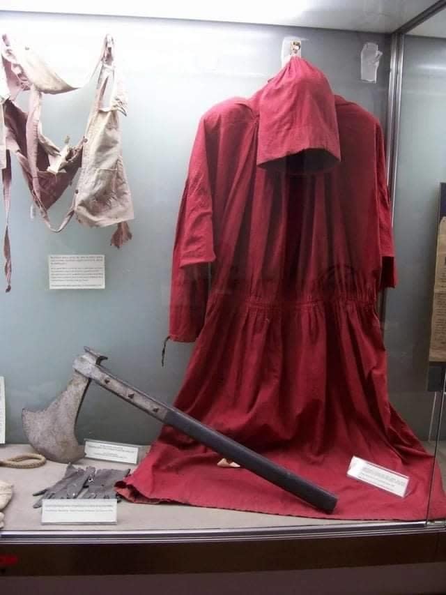 Executioner garb