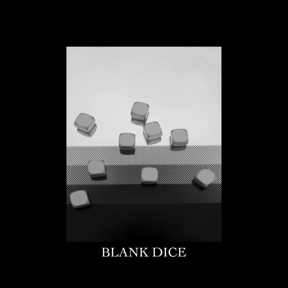 blank dice flawes