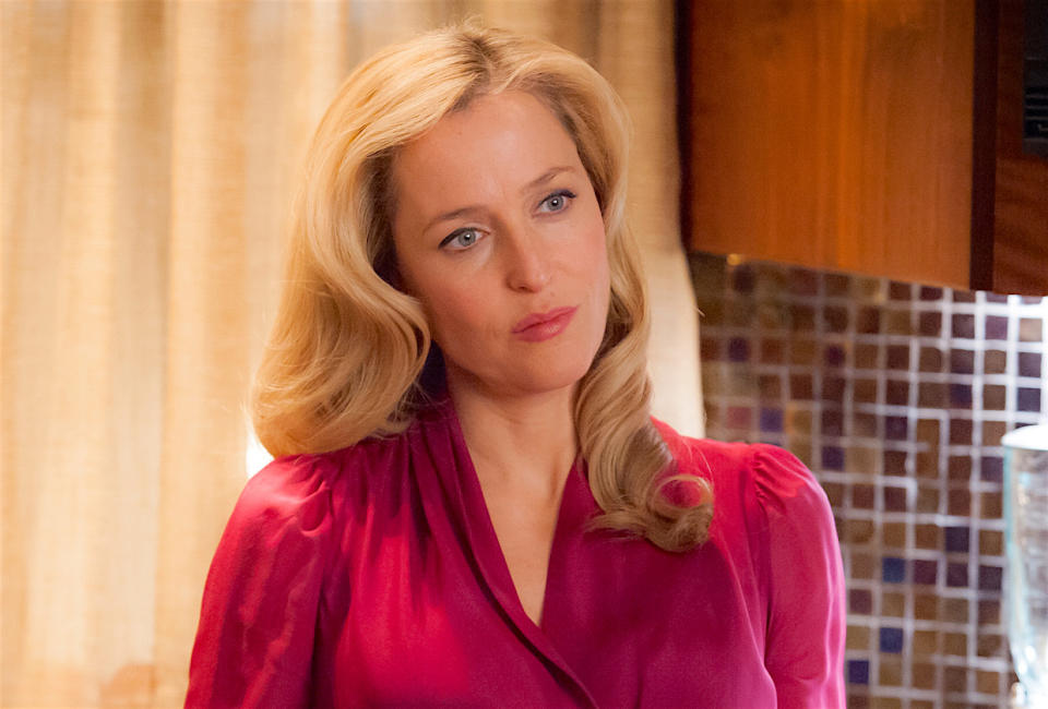 4. More of Gillian Anderson, please