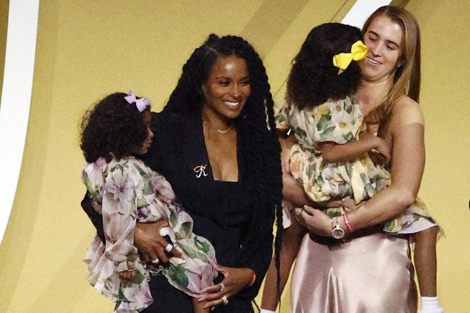 Kobe Bryant Hall of Fame Induction: Moving Family Photos from Vanessa Bryant