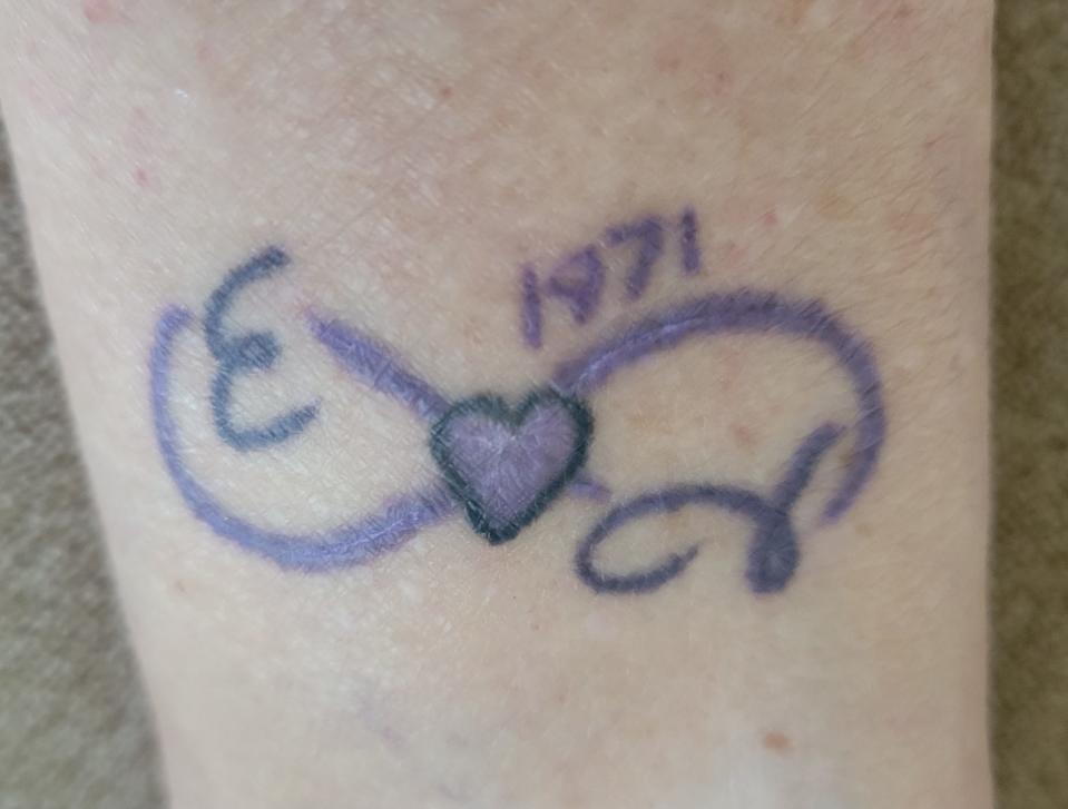 Vicki Depies shares a matching tattoo with her friend Ellen Stark — an infinity sign with their initials and 1971 for the year they met.