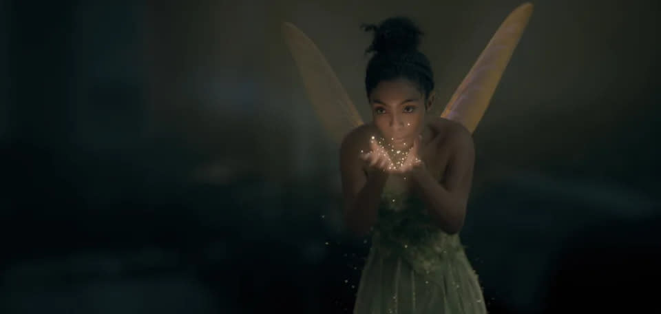 Yara Shahidi als Tinkerbell im neuen „Peter Pan & Wendy“. (Disney+)