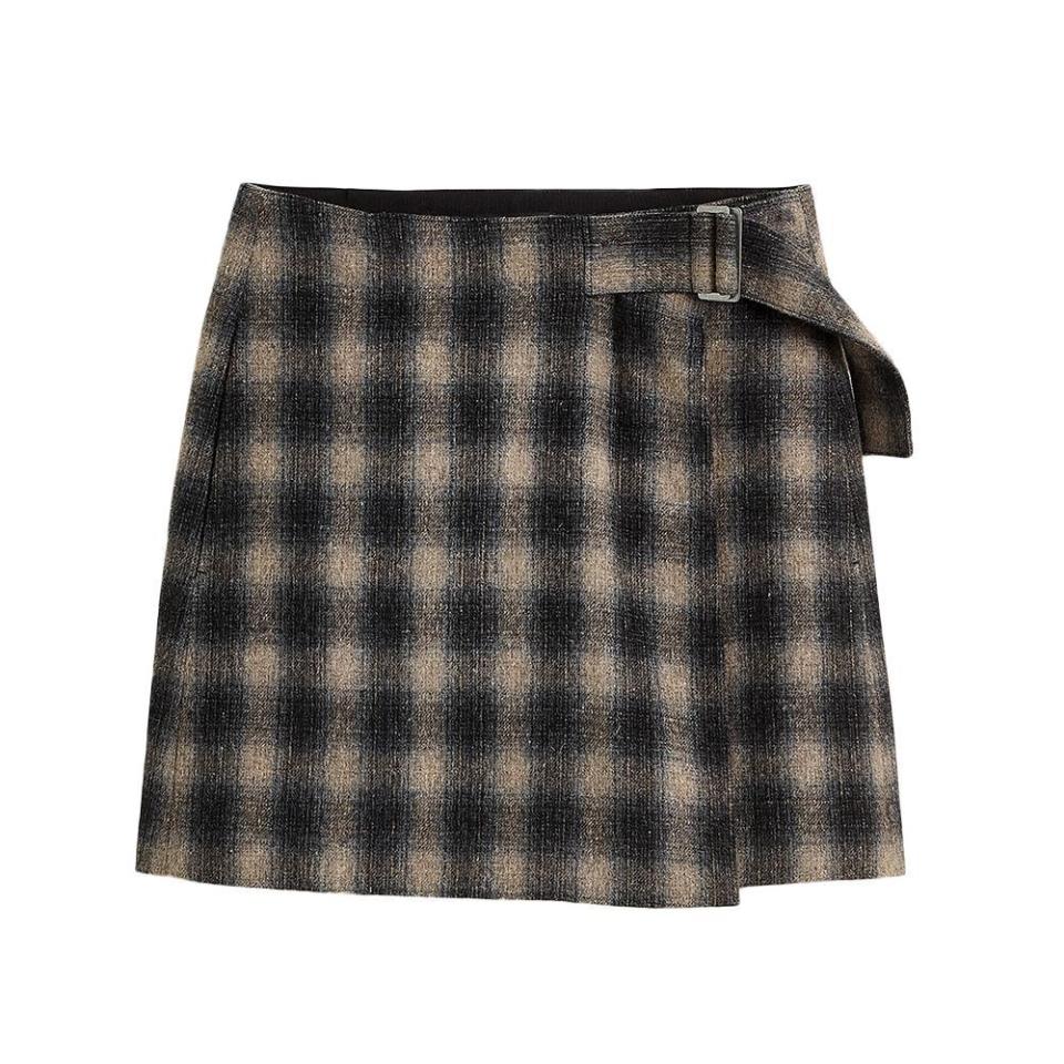 <p><a href="https://go.redirectingat.com?id=74968X1596630&url=https%3A%2F%2Fwww.madewell.com%2Fbuckle-belt-wrap-mini-skirt-in-plaid-NM553.html&sref=https%3A%2F%2F" rel="nofollow noopener" target="_blank" data-ylk="slk:Shop Now;elm:context_link;itc:0;sec:content-canvas" class="link ">Shop Now</a></p><p>Buckle-Belt Wrap Mini Skirt in Plaid</p><p>madewell.com</p><p>$98.00</p><span class="copyright">Madewell</span>