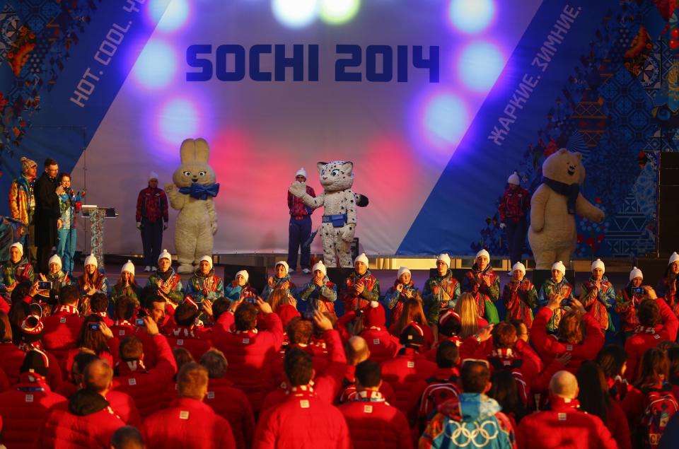 Members of Canada's Olympic Team attend a welcoming ceremony for the team in the Athletes Village, at the Olympic Park ahead of the 2014 Winter Olympic Games in Sochi February 5, 2014. REUTERS/Shamil Zhumatov (RUSSIA - Tags: SPORT OLYMPICS)