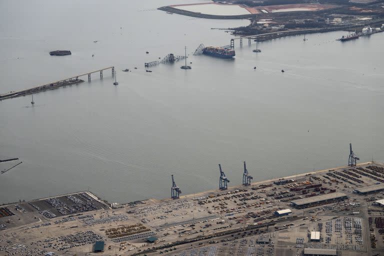 Vista aérea de la zona donde está el Francis Scott Key Bridge, en Baltimore. (Erin Schaff/The New York Times)