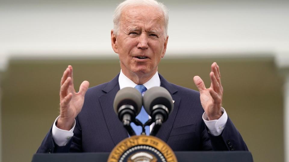 US-Präsident Joe Biden hat einen Erlass rückgängig gemacht, mit dem sein Vorgänger Donald Trump den Spielraum von Online-Plattformen wie Twitter und Facebook beim Vorgehen gegen Beiträge von Nutzern einschränken wollte.