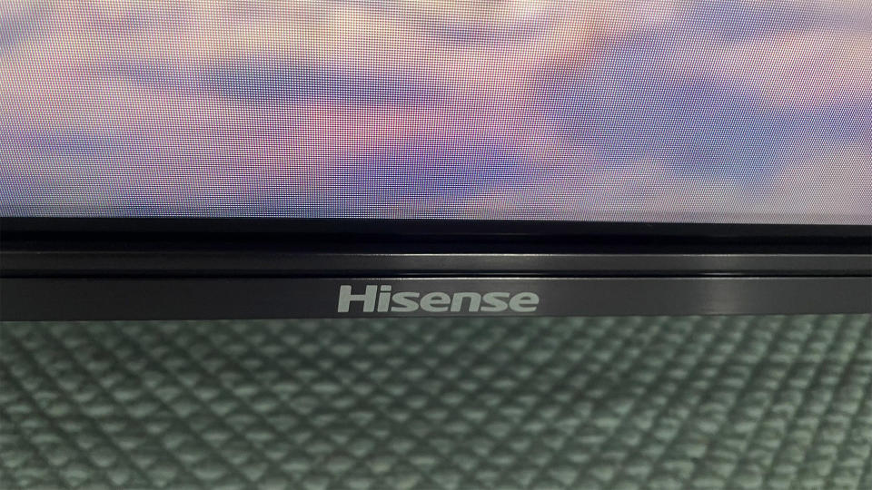 55-inch TV: Hisense 55E7K Pro