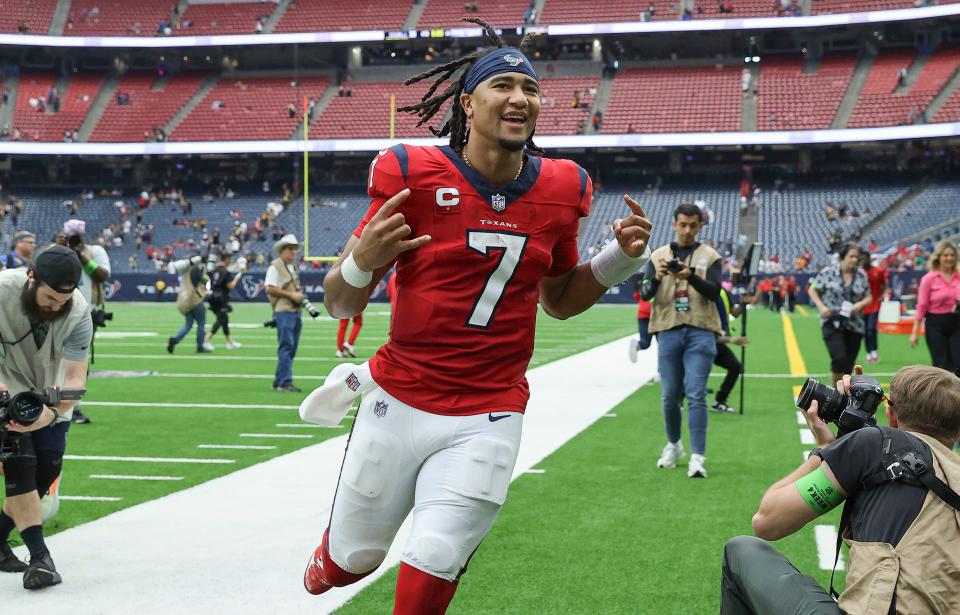 Houston Texans quarterback C.J. Stroud (7) jogs off the field after the game against the Pittsburgh Steelers at NRG Stadium.