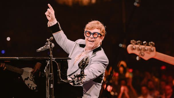 Elton John looks back on his life on tour, shares why Dodger Stadium is a  full circle moment - ABC News