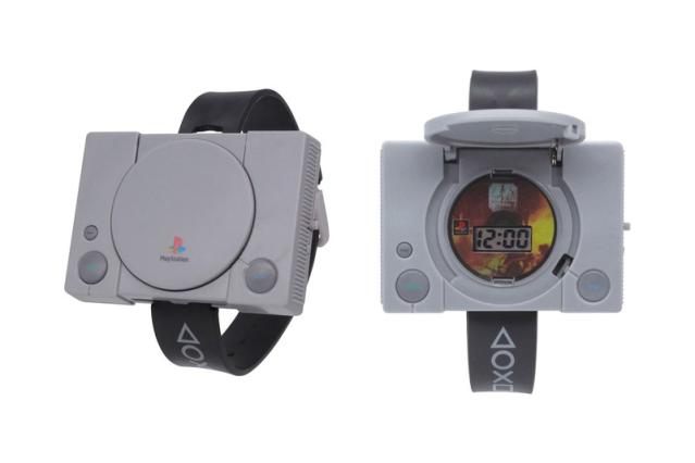 Sony Li Ion Sex - Takara Tomy Arts Turns Sony PlayStation 1 and SEGA Saturn into Watches