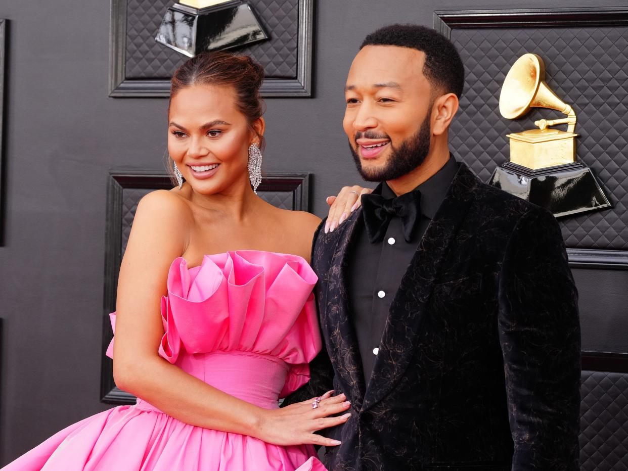 chrissy teigen and john legend attend the 2022 grammys