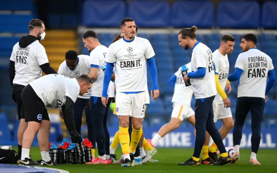Brighton players warm up - Reuters