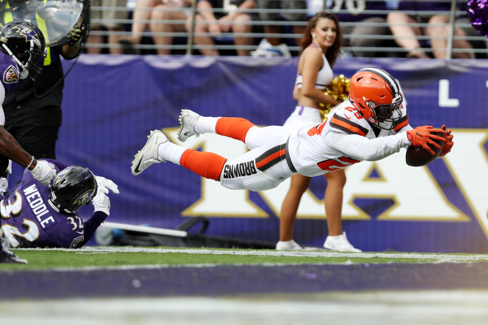 <p>Running back Duke Johnson #29 of the Cleveland Browns goes for a touchdown against the Baltimore Ravens in the four quarter at M&T Bank Stadium on September 17, 2017 in Baltimore, Maryland. (Photo by Patrick Smith/Getty Images) </p>