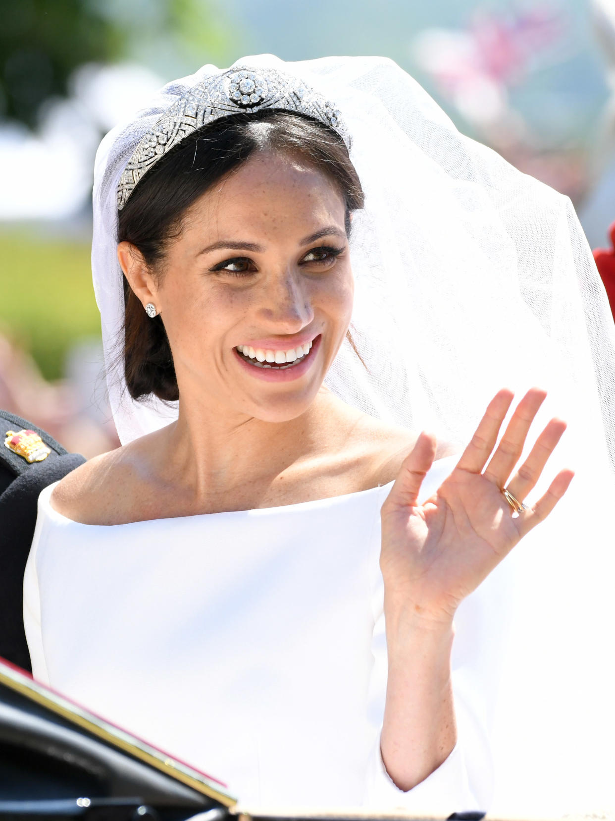 How To Recreate Meghan Markles Gorgeous Wedding Updo