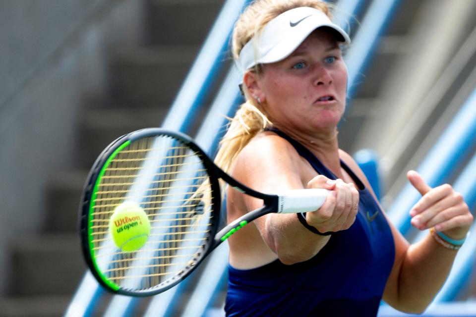 Mason's Peyton Stearns won her WTA qualifying match at the Western & Southern Open tennis tournament Saturday