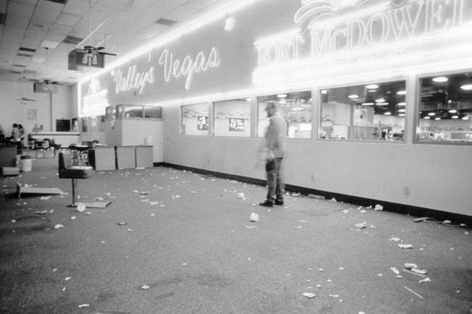 The Fort McDowell Casino pictured after FBI agents took 300 gambling machines. (Published May 13, 1992)