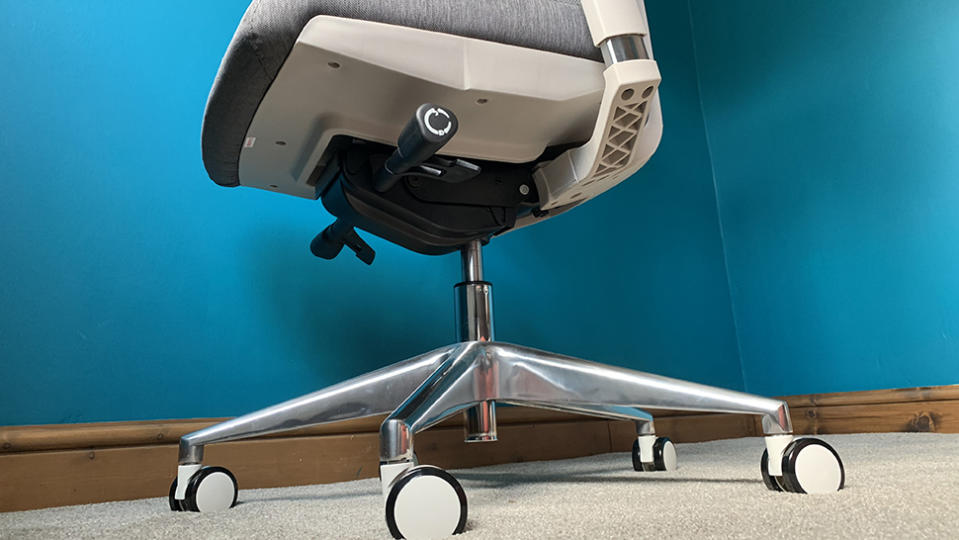 An undershot of the Flexispot Ergonomic Chair OC13 chair
