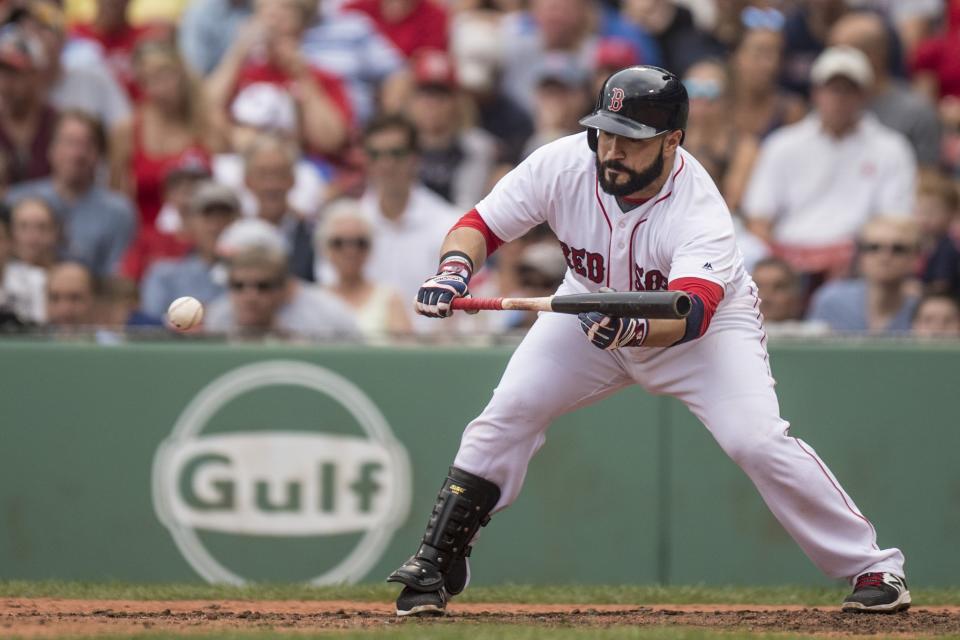 Please stop bunting, Sandy Leon. (Getty Images) 