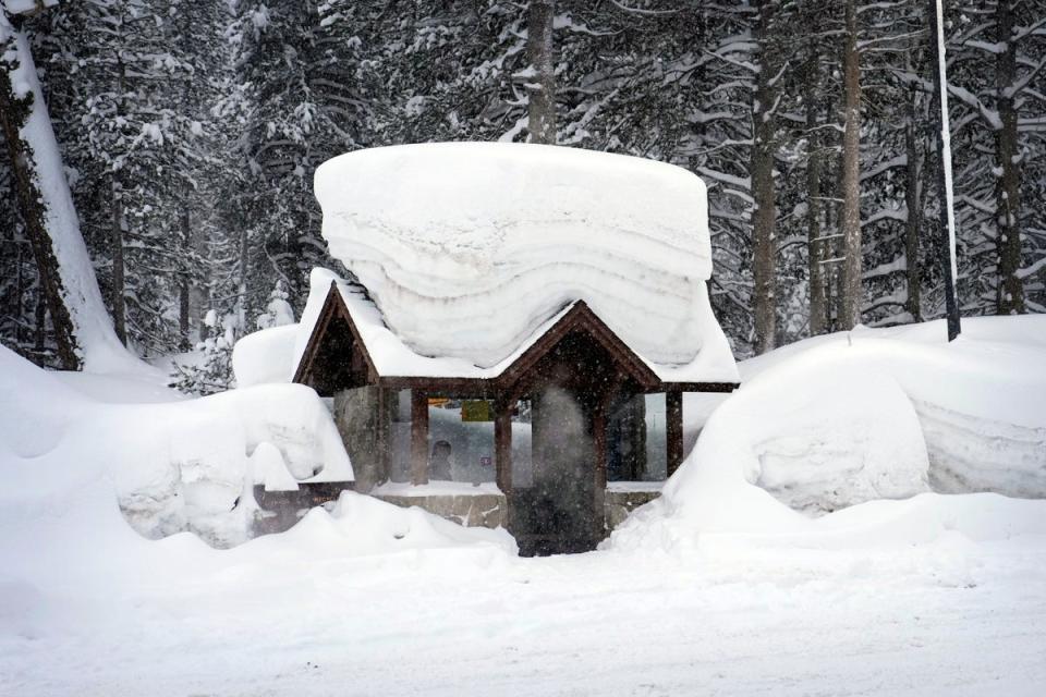 California weather Winter storm brings more blizzards and flooding