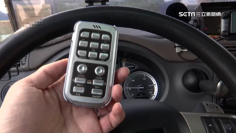 「擴音器」是大車駕駛常拿來提醒其他用路人的小工具。
