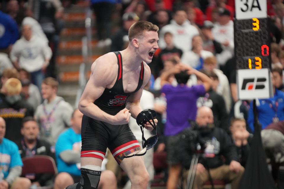 Fort Dodge's Koy Davidson wins the 3A-138 final on Feb. 17 at Wells Fargo Arena.