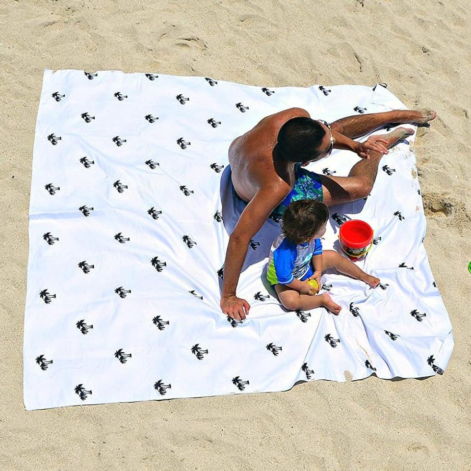 7) Oversized Beach Towel Large & Microfiber - 74"X74"