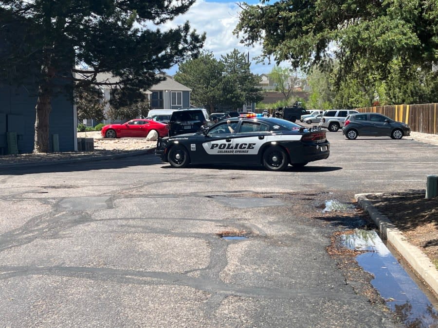 CSPD: Barricaded suspect in southeast Colorado Springs
