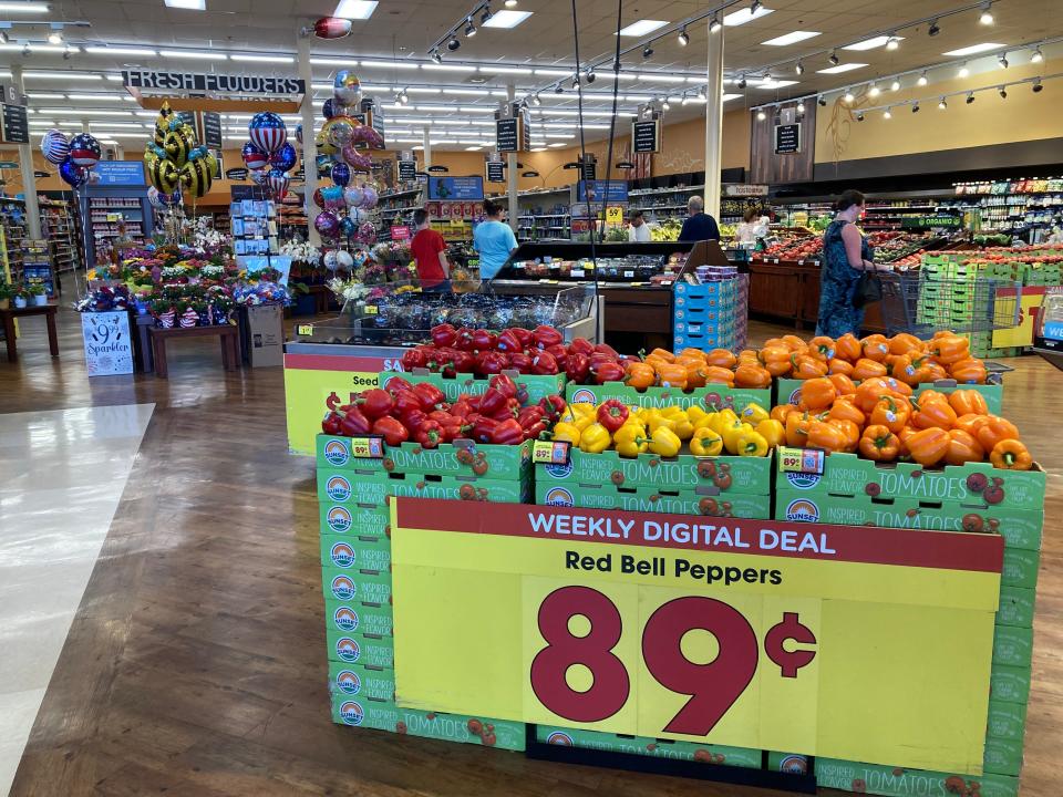 Produce at Kroger.