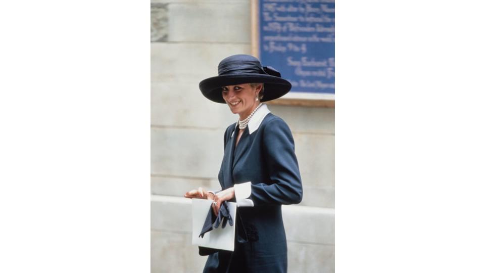 Diana, Princess of Wales wearing a Stephen Jones hat to the wedding of Lady Sarah Armstrong-Jones and Daniel Chatto in 1994