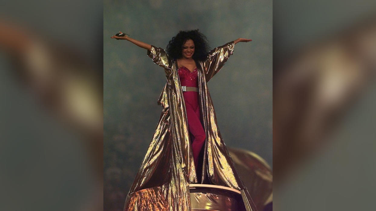 Diana Ross performs at the halftime show during Super Bowl XXX, where the Dallas Cowboys are playing the Pittsburgh Steelers in Tempe, Ariz.