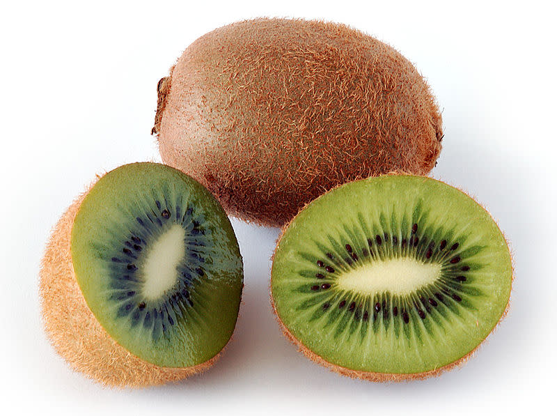 El kiwi, rico en vitamina C.