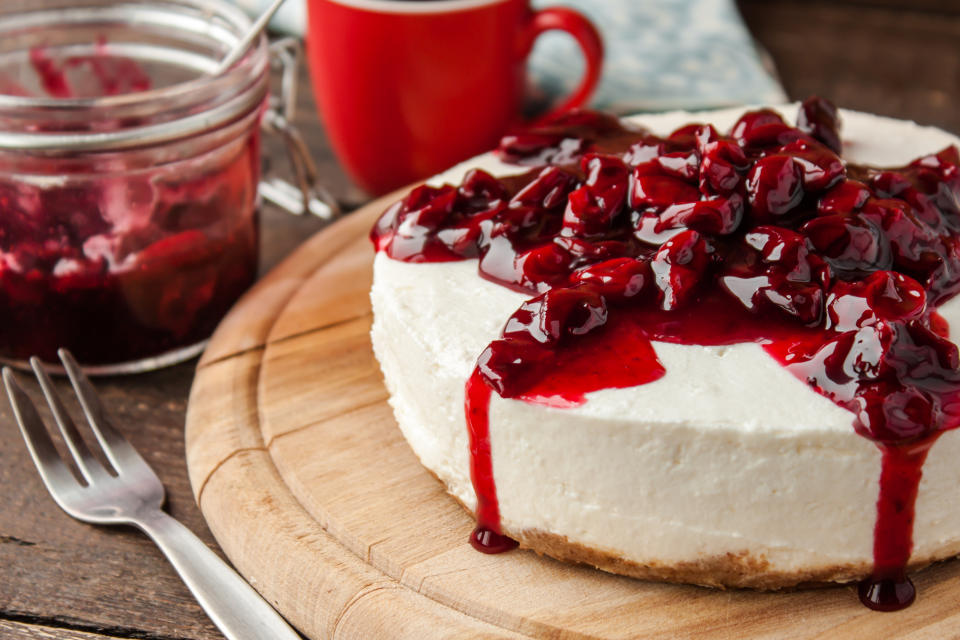 cherry cheesecake