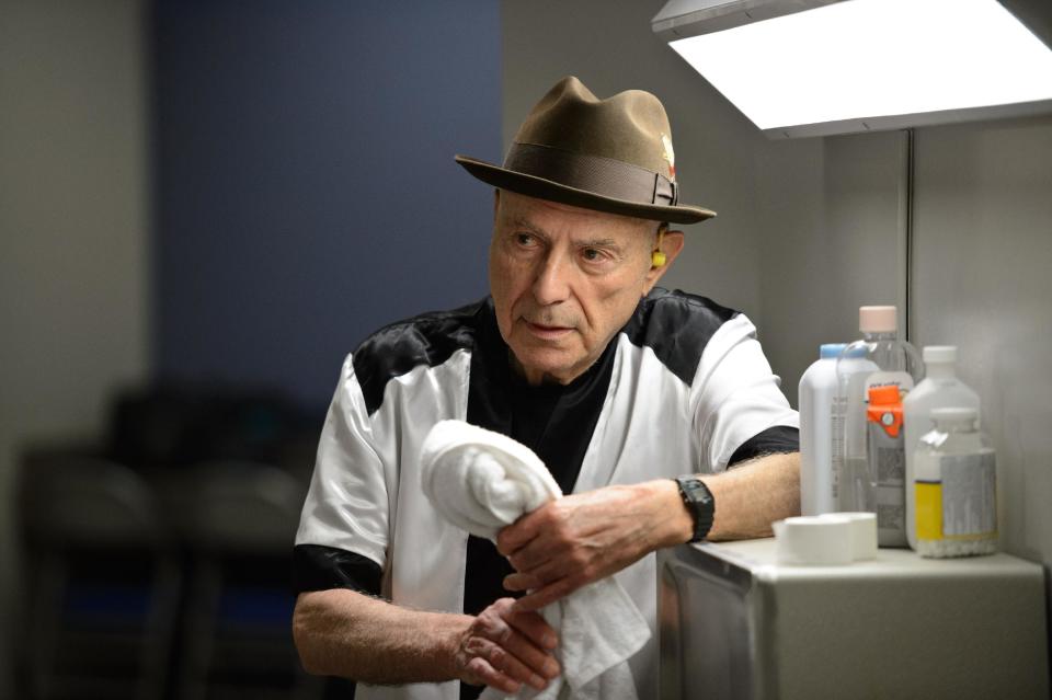 This image released by Warner Bros. Pictures shows Alan Arkin as Louis "Lightning" Conlon in a scene from "Grudge Match." (AP Photo/Warner Bros. Pictures, Ben Rothstein)