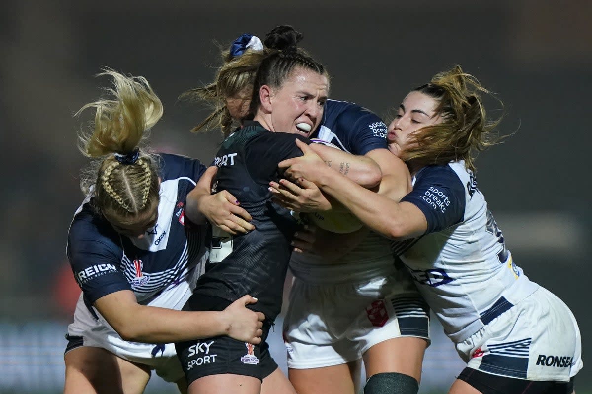 Georgia Hale (centre), has joined up with some former England rivals at Leeds Rhinos (Tim Goode/PA) (PA Wire)