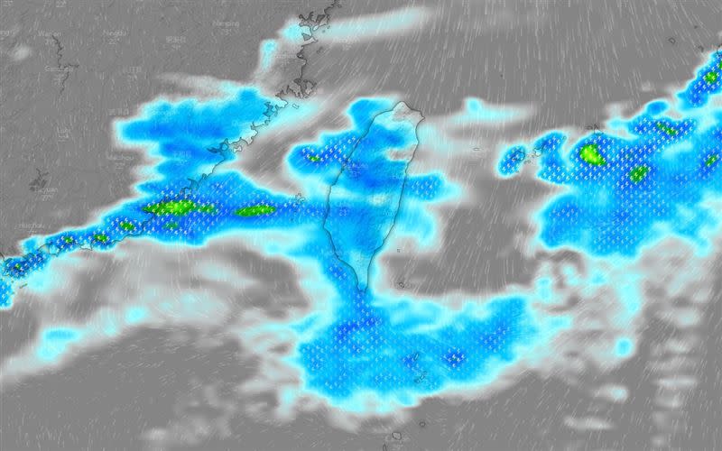 透過模擬預測後發現，台灣上空呈現一片藍。（圖／翻攝自台灣颱風論壇｜天氣特急臉書）