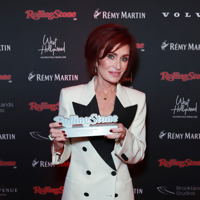 Revela Sharon Osbourne por qué es hora de regresar al Reino Unido credit:Bang Showbiz