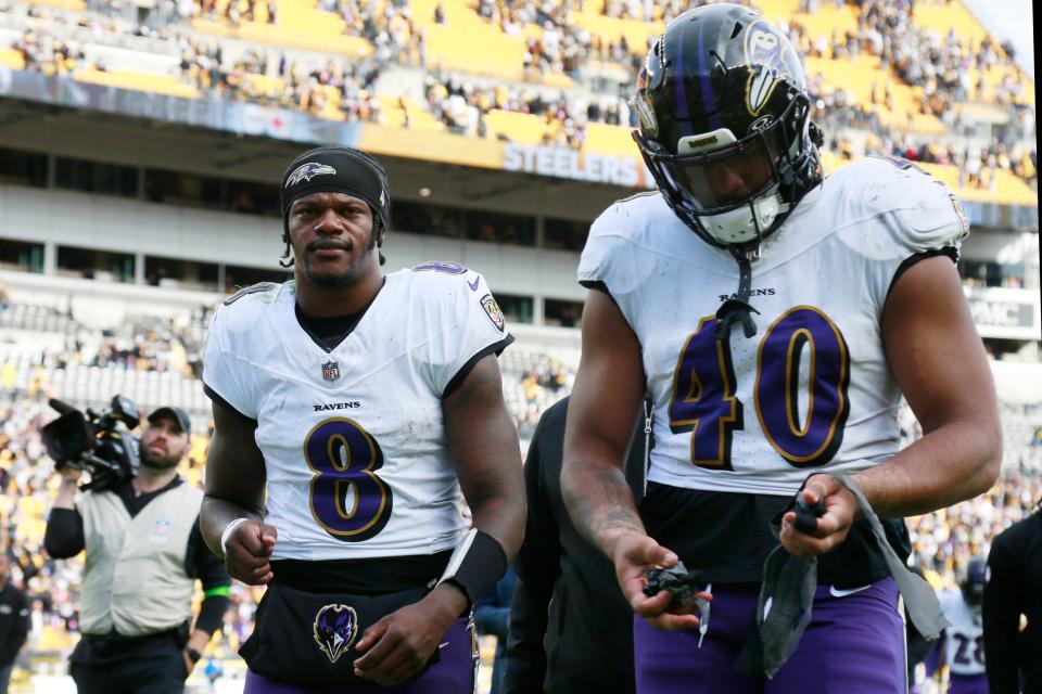 PITTSBURGH, PENNSYLVANIA - OCTOBER 08: Lamar Jackson #8 of the Baltimore Ravens and Malik Harrison #40 of the Baltimore Ravens walk off the field after their 17-10 loss against the Pittsburgh Steelers at Acrisure Stadium on October 08, 2023 in Pittsburgh, Pennsylvania. (Photo by Justin K. Aller/Getty Images) ORG XMIT: 775992326 ORIG FILE ID: 1724702574