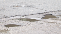 A bumpy year: Milder winter means more Toronto potholes