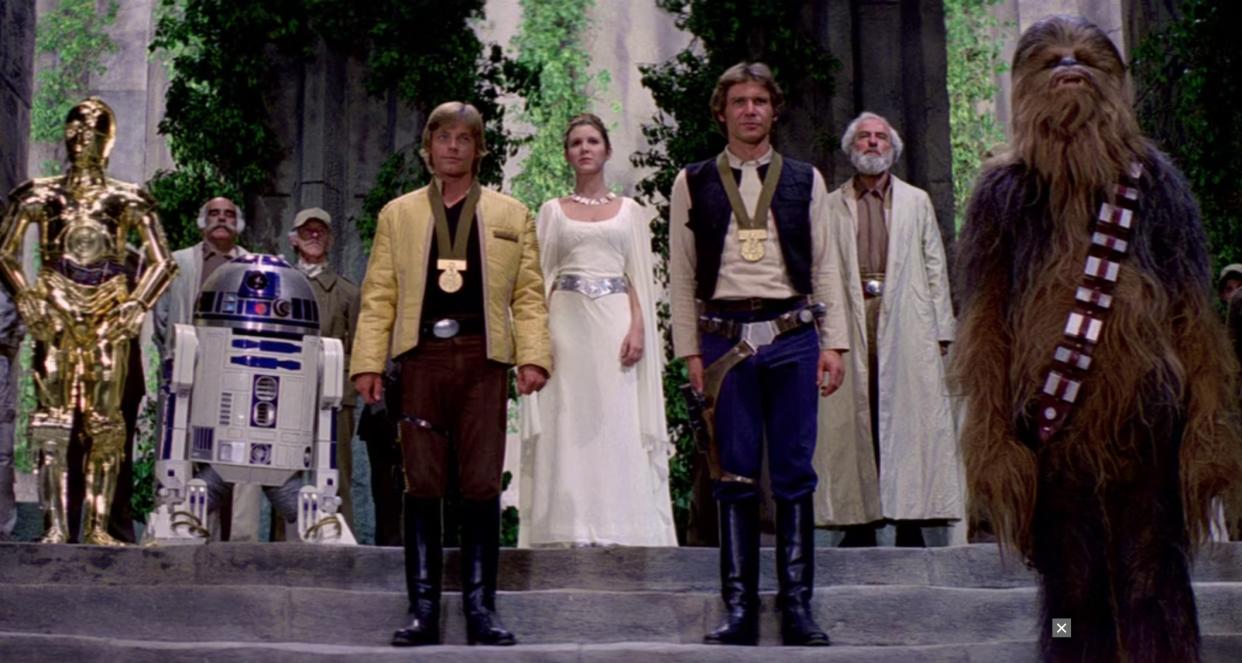  Scene from "Star Wars: A New Hope" showing the ceremony honoring Han Solo and Luke Skywalker. 