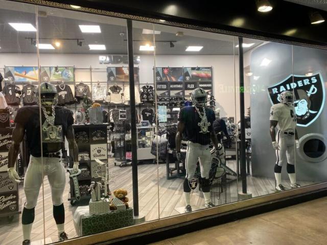 Raiders Store - Burbank, CA