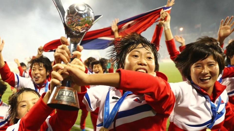 NKorea female football players