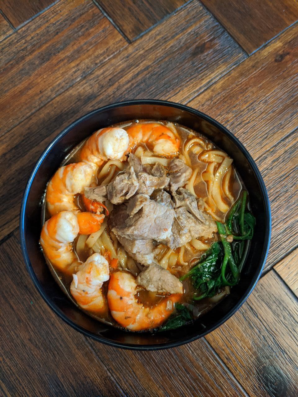 Prawn noodle soup. (PHOTO: Stephanie Zheng/Yahoo Lifestyle SEA)