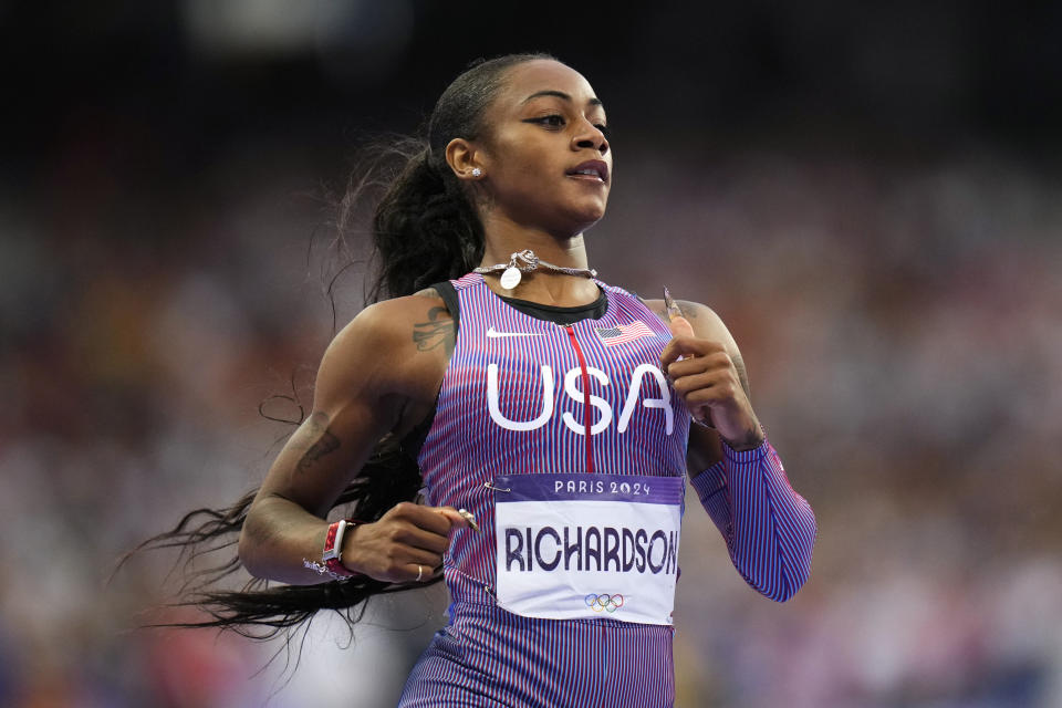 Sha'Carri Richardson sluggish start to make 100meter final