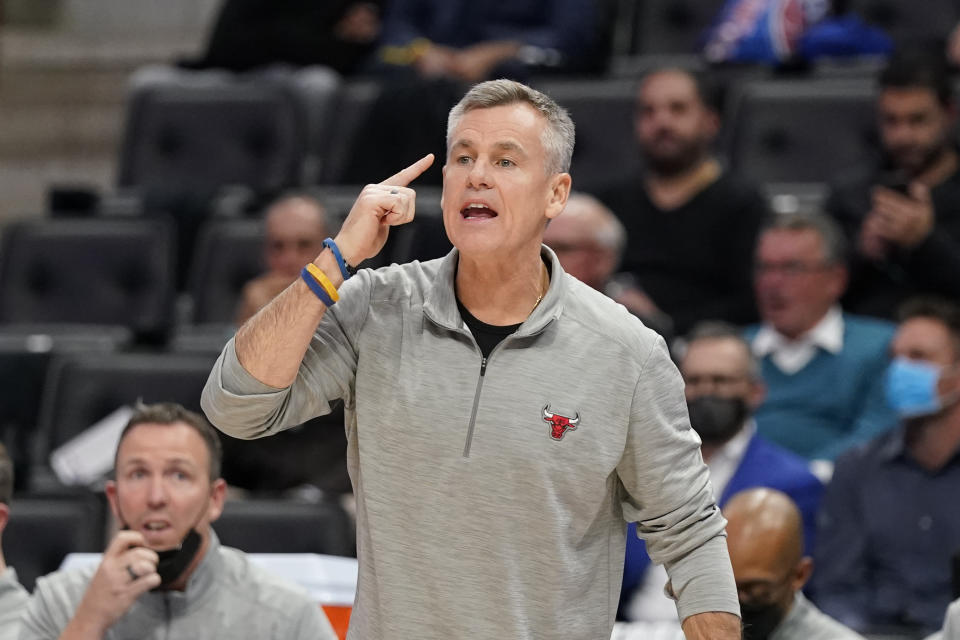 Chicago Bulls head coach Billy Donovan signals from the sideline during the first half of an NBA basketball game against the Detroit Pistons, Wednesday, Oct. 20, 2021, in Detroit. (AP Photo/Carlos Osorio)