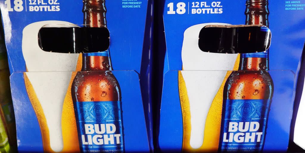 sales of modelo beer in the us surpasses bud light in month of may