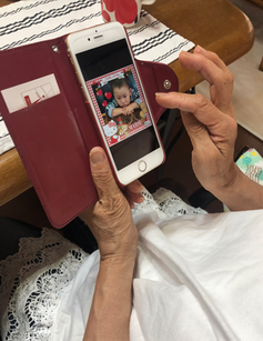 <span class="caption">In Japan, older people enjoy communicating more visually through pictures and stickers.</span> <span class="attribution"><span class="source">Laura Haapio-Kirk/ASSA</span>, <span class="license">Author provided</span></span>